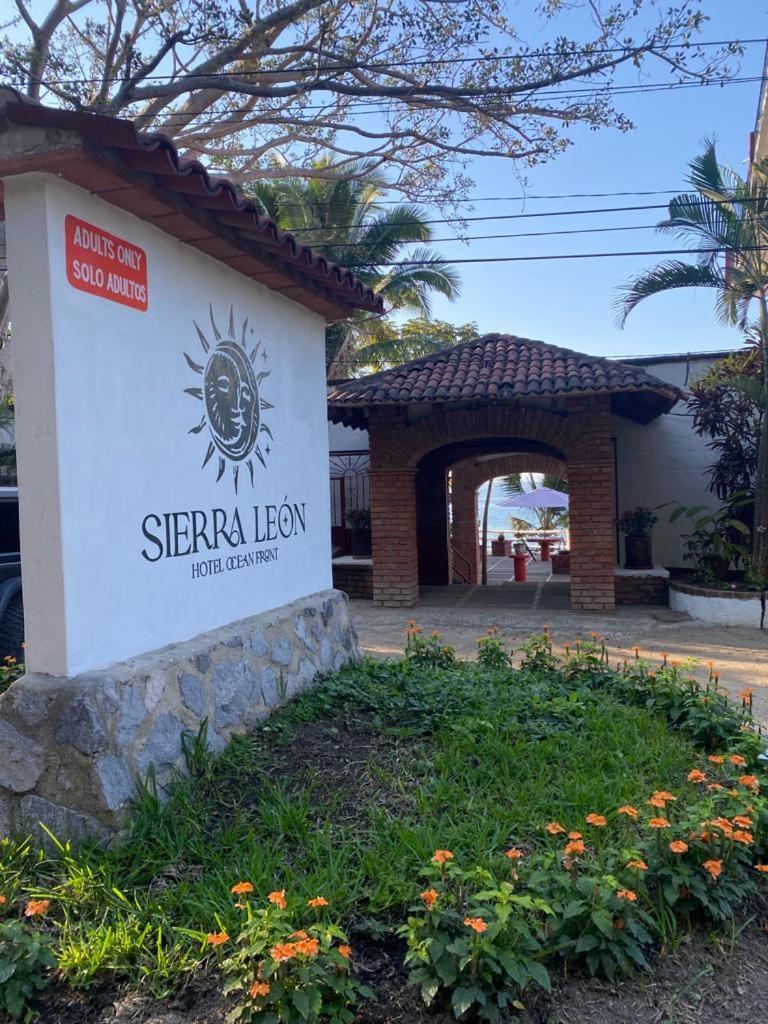 Traditional Sierra Leon Oceanfront Rooms - Adults Only Puerto Vallarta Exterior foto