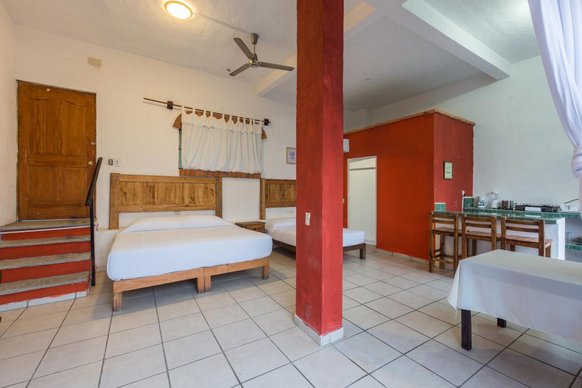 Traditional Sierra Leon Oceanfront Rooms - Adults Only Puerto Vallarta Exterior foto