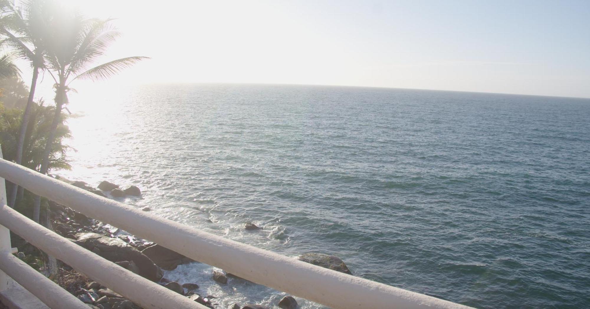 Traditional Sierra Leon Oceanfront Rooms - Adults Only Puerto Vallarta Exterior foto